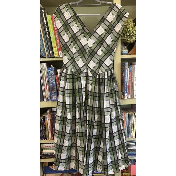 Vintage 40's 50's Fit Flare Cotton Novelty Plaid Picnic Party Dress Green Black - Picture 4 of 6